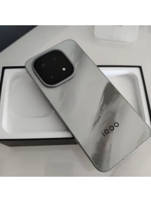 Смартфон vivo Iqoo 15 16/256 ГБ, красный, фото 7
