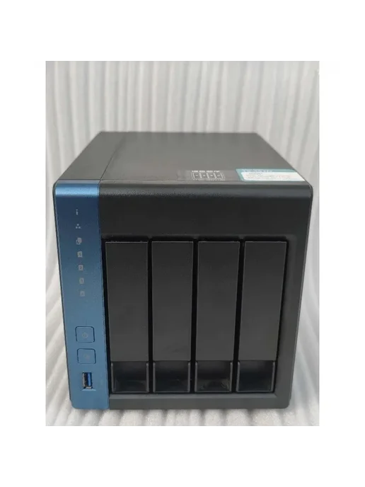Нет бренда QNAP TS-451D, 4-дисковое NAS, Цвет 1 PC 8G, 8 г